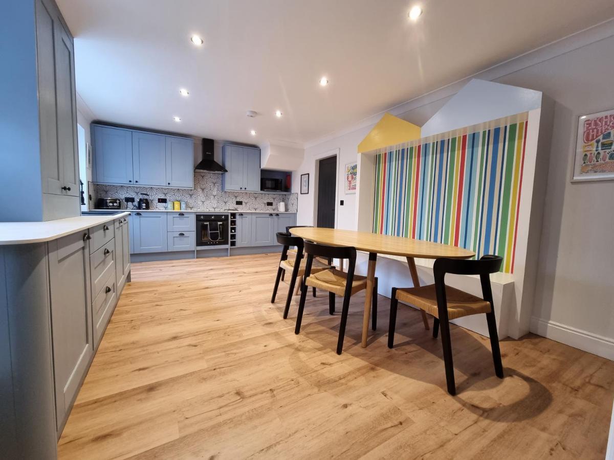 Salt & Surf-Sea Views In Saltburn Apartment Exterior photo